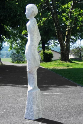 Stele_2.jpg